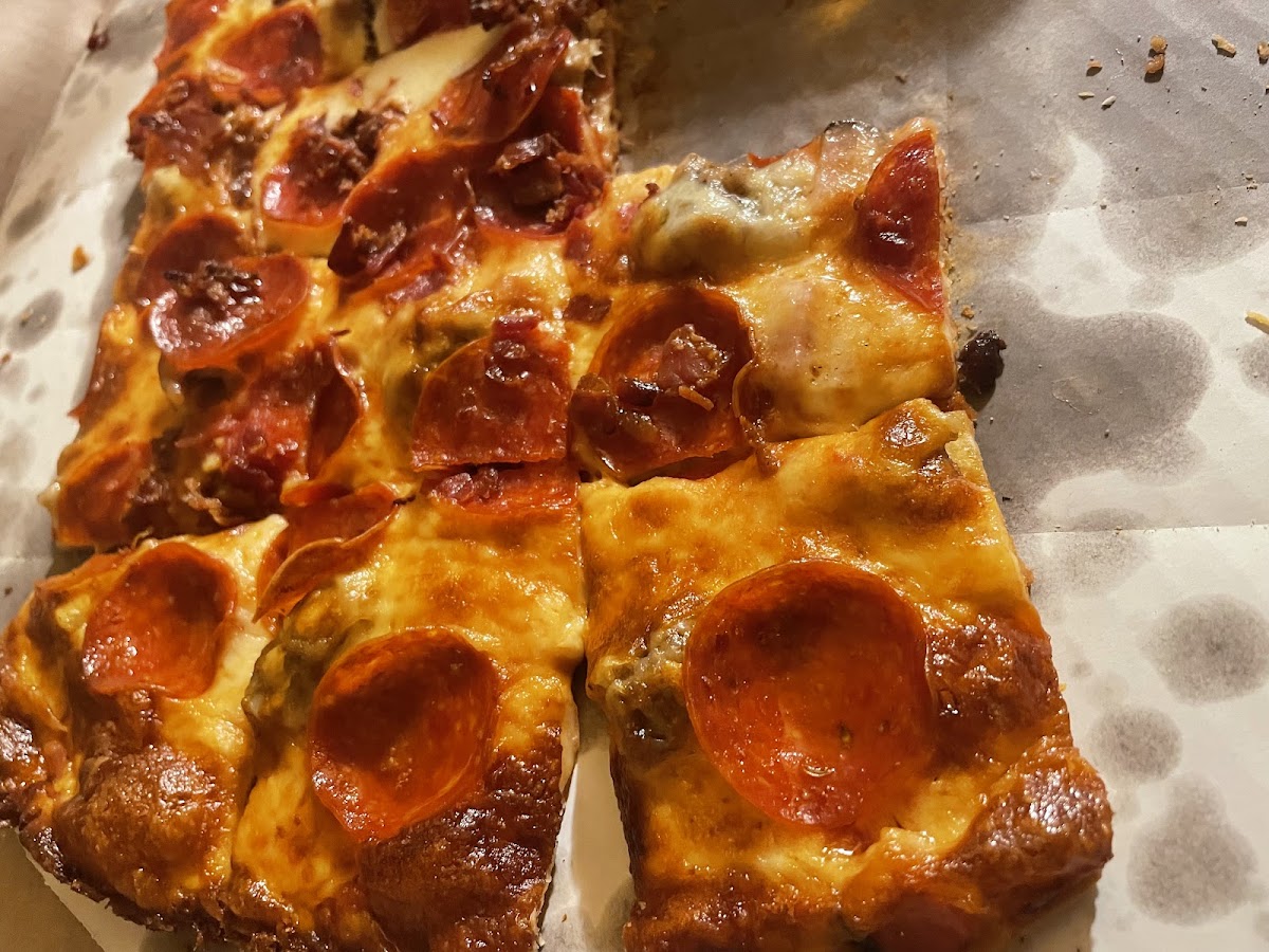 Gourmet Pizza Corporation-3