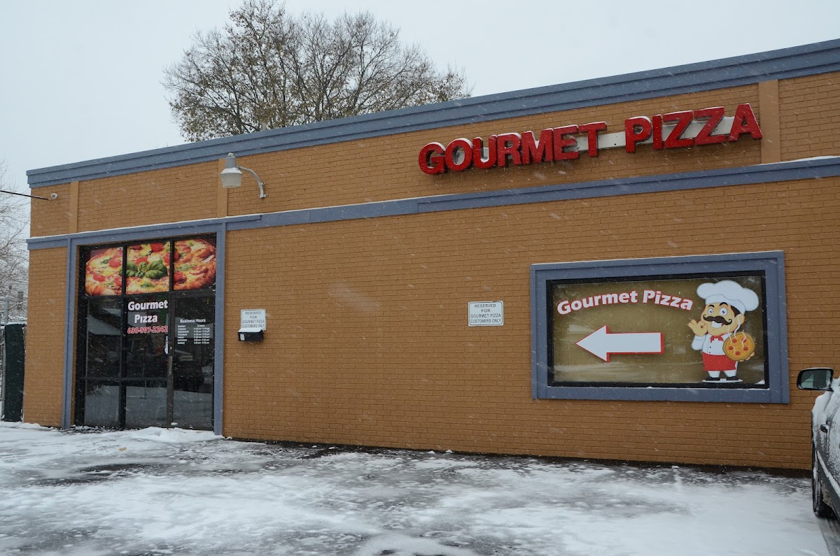 Gourmet Pizza Corporation-4